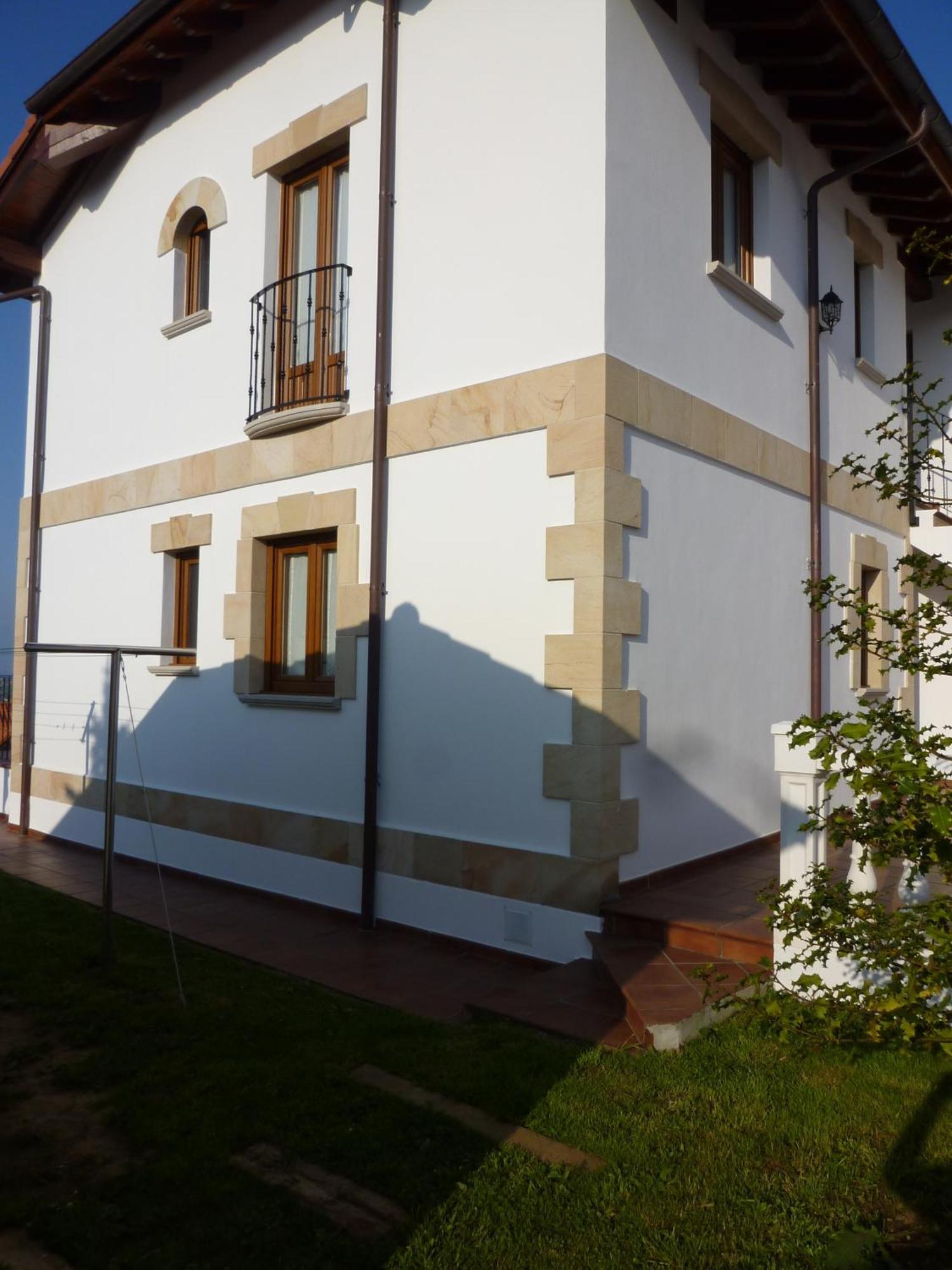 Apartamentos La Fuente De Enmedio Suances Exterior photo
